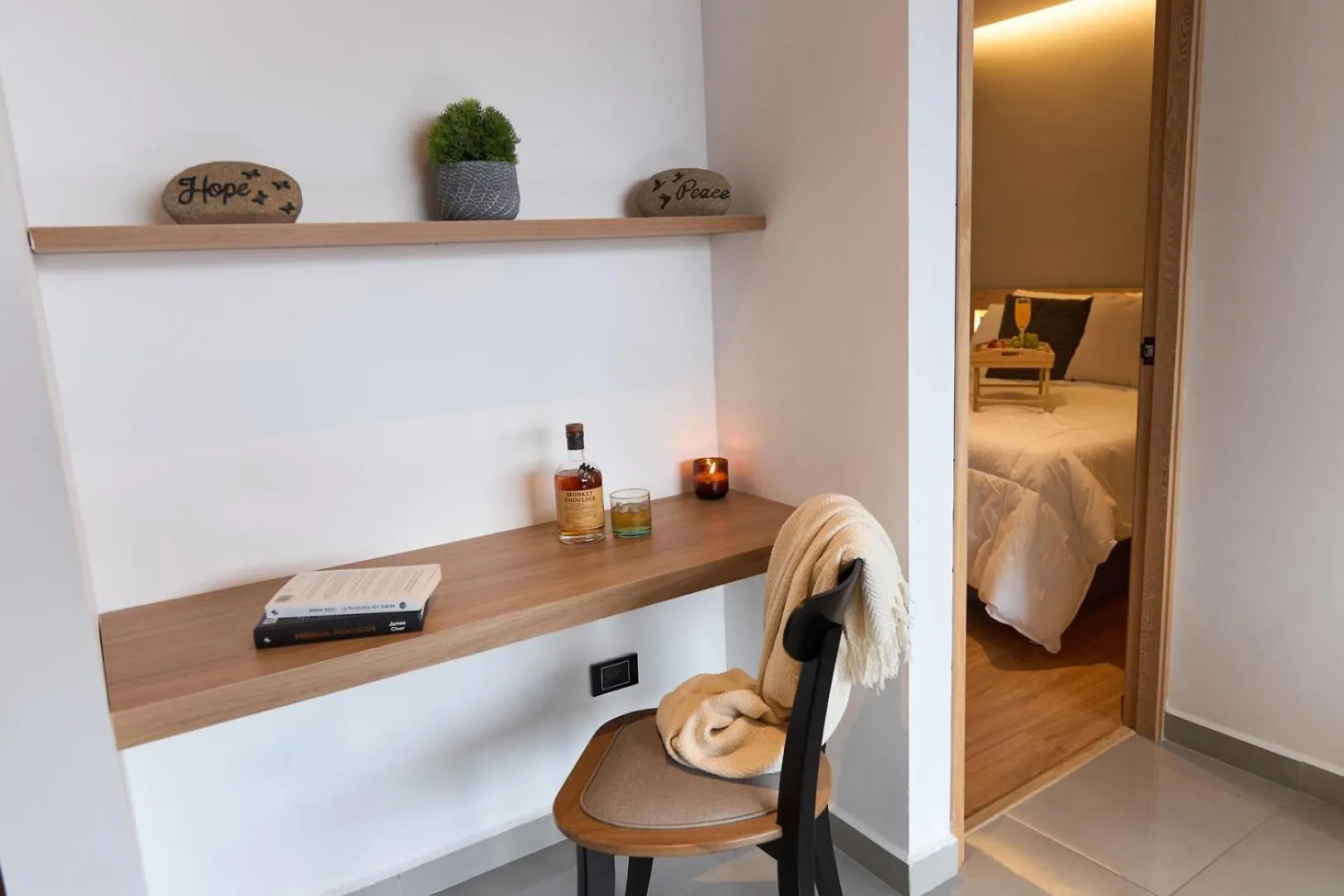 Luxurious Jacuzzi Aparta-Suite Stadio Rosa Negra Μεντεγίν 0*,  Κολομβία