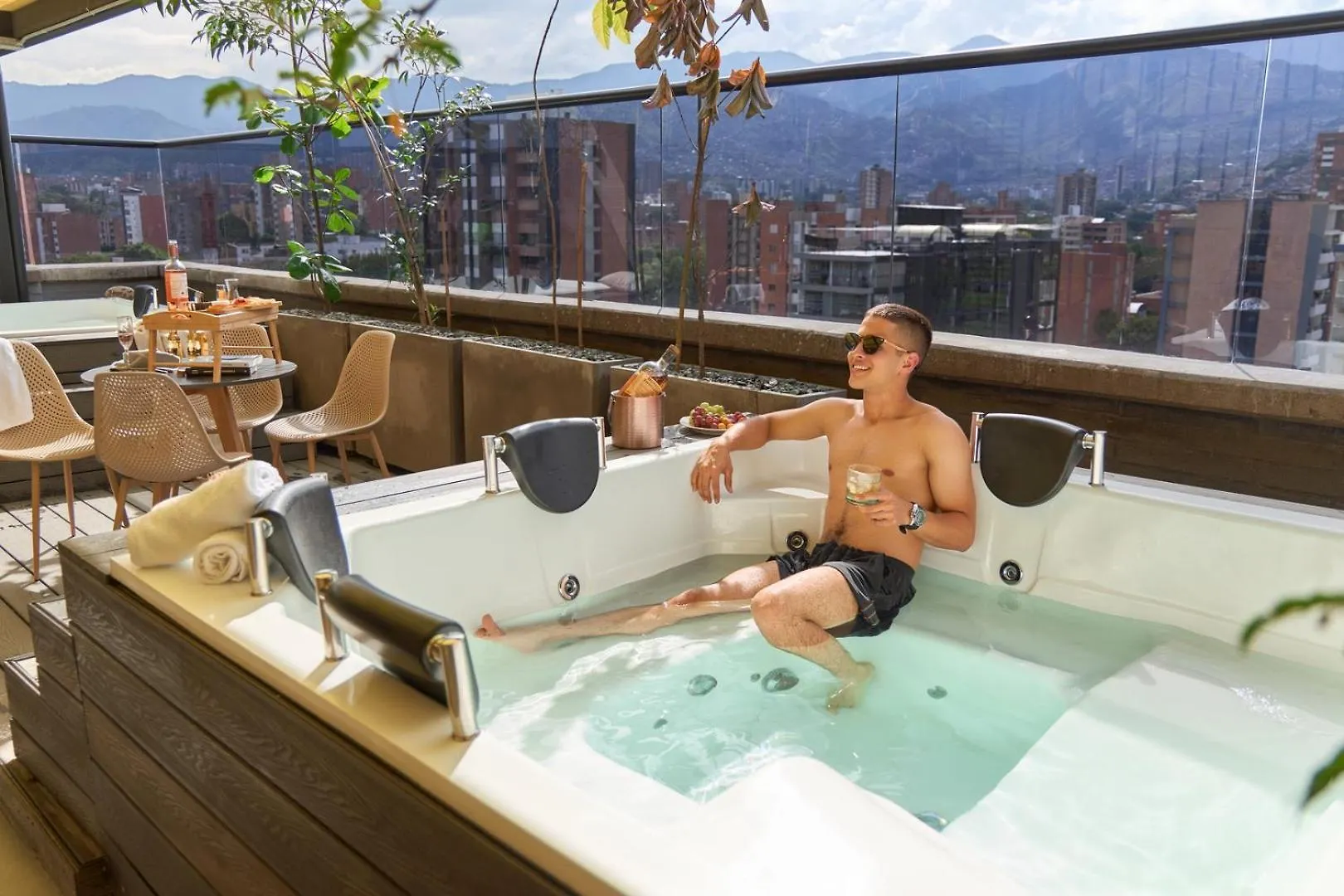 Apartment Luxurious Jacuzzi Aparta-Suite Stadio Rosa Negra Medellin
