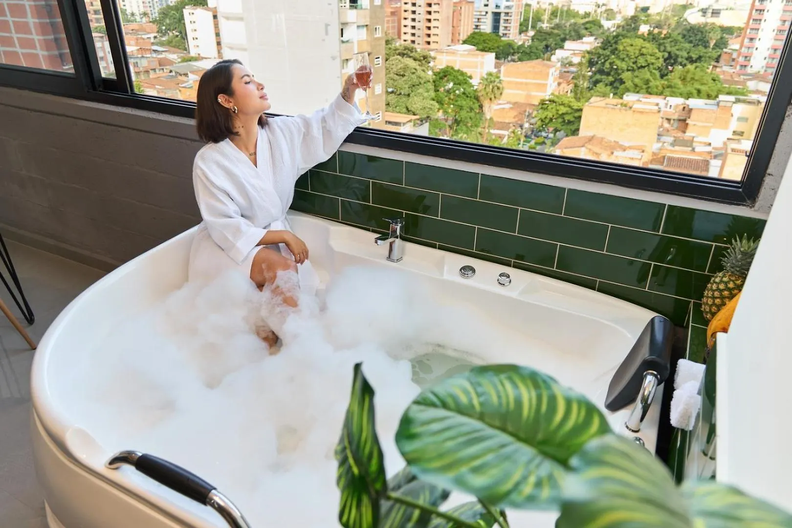 Luxurious Jacuzzi Aparta-Suite Stadio Rosa Negra Μεντεγίν