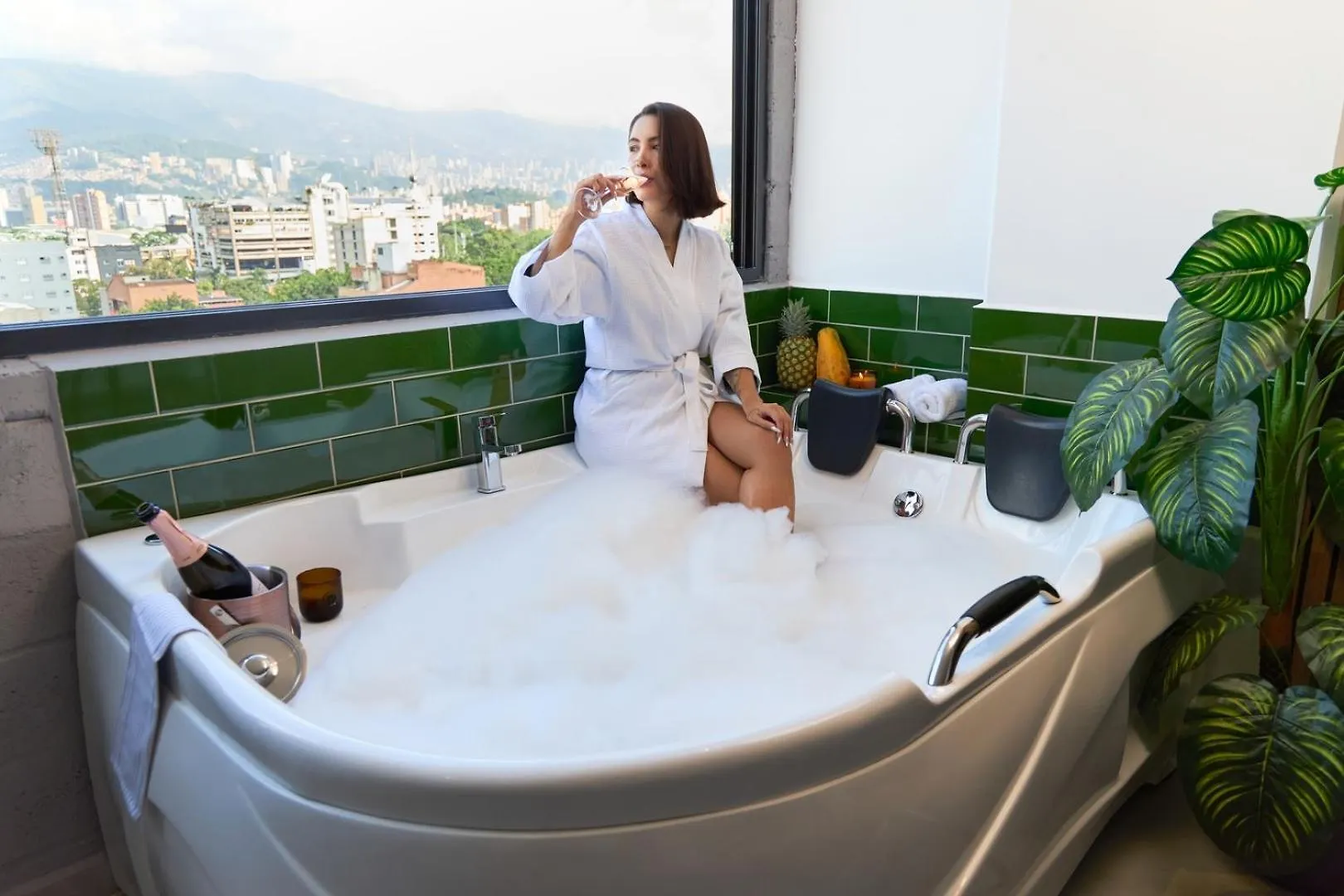 Luxurious Jacuzzi Aparta-Suite Stadio Rosa Negra Μεντεγίν 0*,